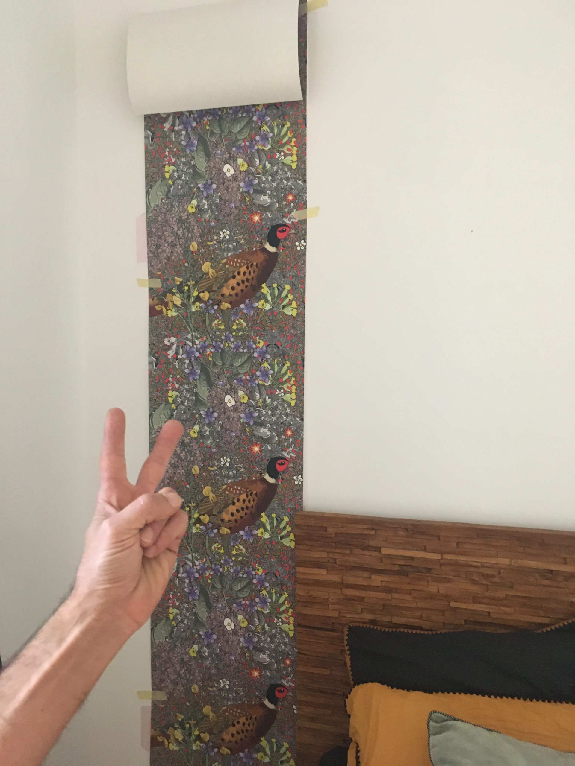 William-et-Maurice-avec-faisan-droite-valtin.marina-designbook-pattern-designer-wall-paper-made-in-Montpellier (5)